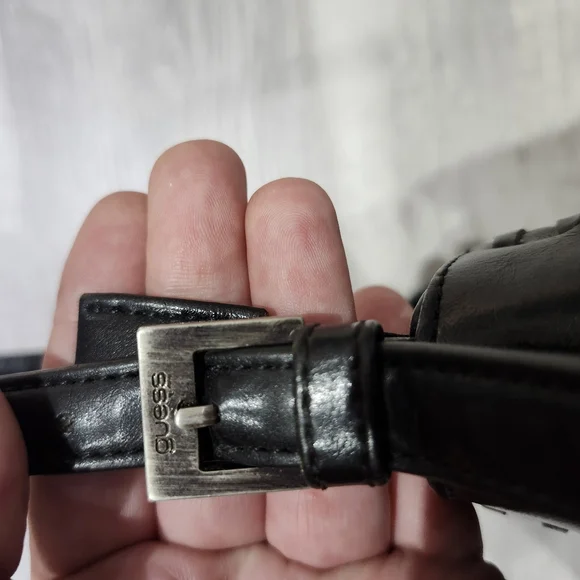 Guess Vintage Leather Shoulder Bag - Picture 5 of 6